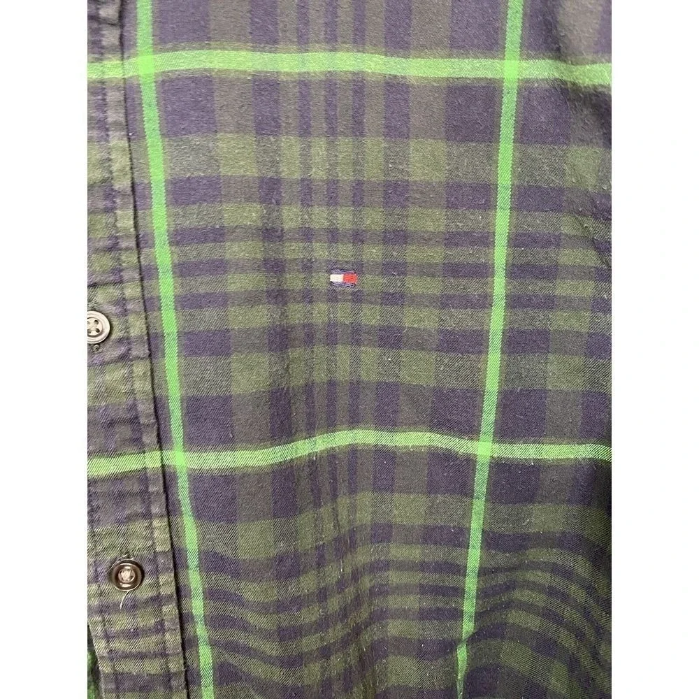 Tommy Hilfiger‎ Mens Button Down Shirt Size M Classic Fit Green Plaid